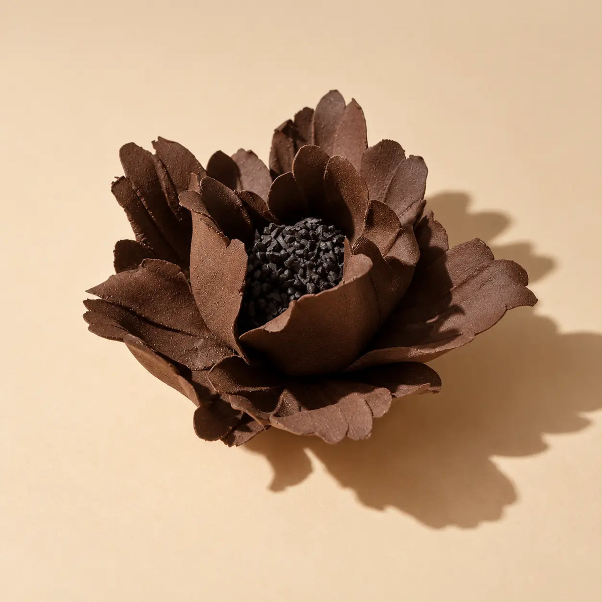 MORIVA-20261021-P005-02 | Hand-Pinched Porcelain Flower Incense Holder